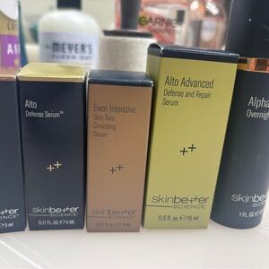 Skinbetter Science Small Sample Lot - 5